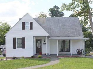 1615 Mary Lou Retton Dr, Fairmont, WV