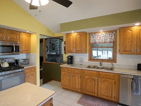 2nd image of 183 N Transit Hill Dr