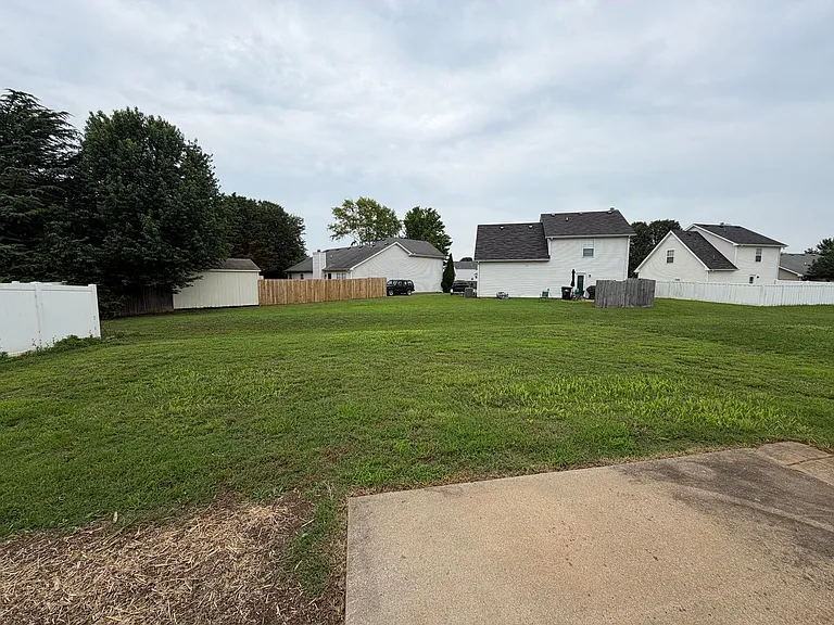 1824 Cason Trl — Photo 24