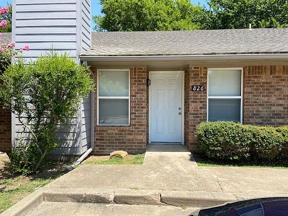 2nd image of 824-930 Railhead Dr