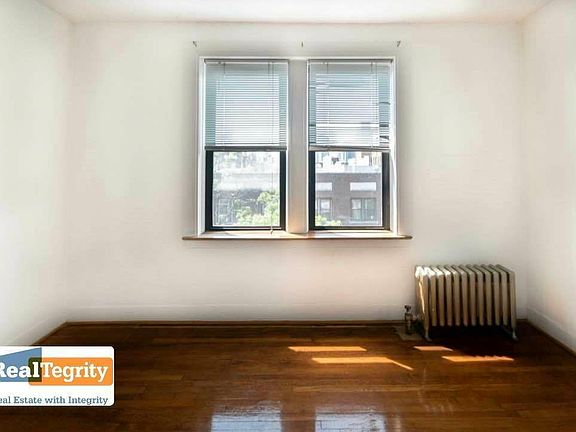 4th image of 43-33 41st St #D2