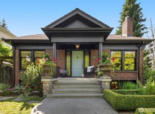 1923 Warren Ave N, Seattle, WA 98109