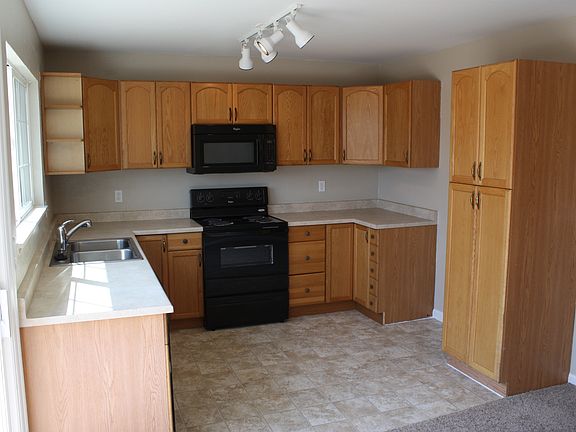 3rd image of 373 Oceana Dr