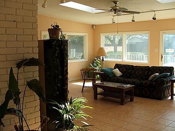 4th image of 3436 Brookhaven Club Dr