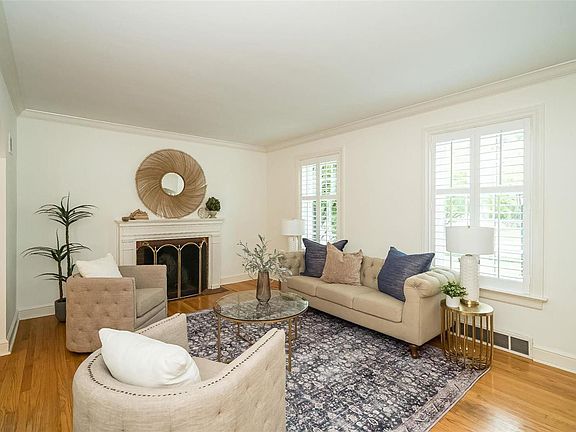 2nd image of 9136 Lawn Ave