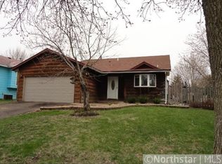 9730 Heath Ave S, Cottage Grove, MN 55016