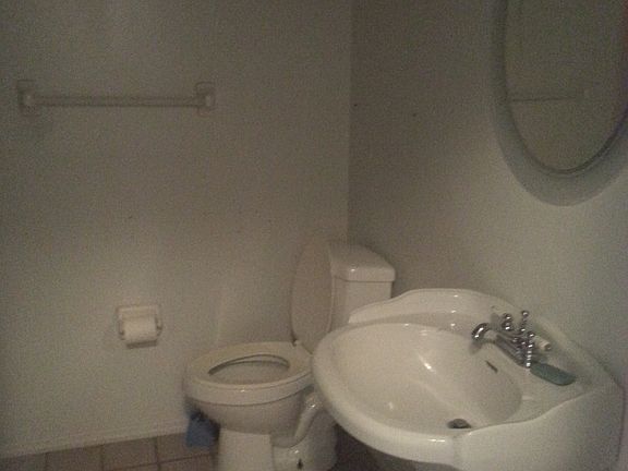 4th image of 532 Glade Ct