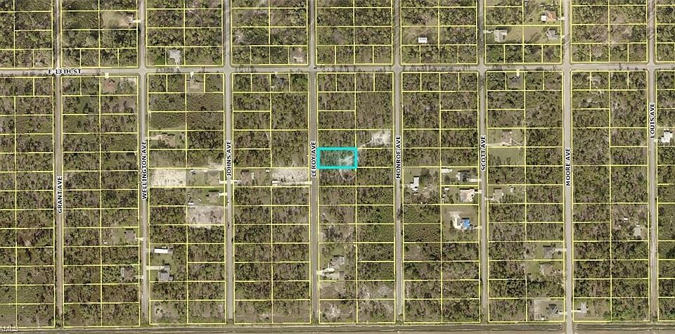 2nd image of 1216 Leroy Ave