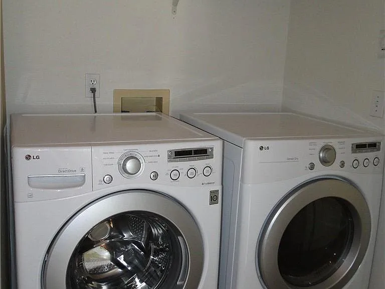 1301 NW Slate Ln #103 — Photo 10