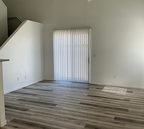 4th image of 2990 Tisbury Dr #0