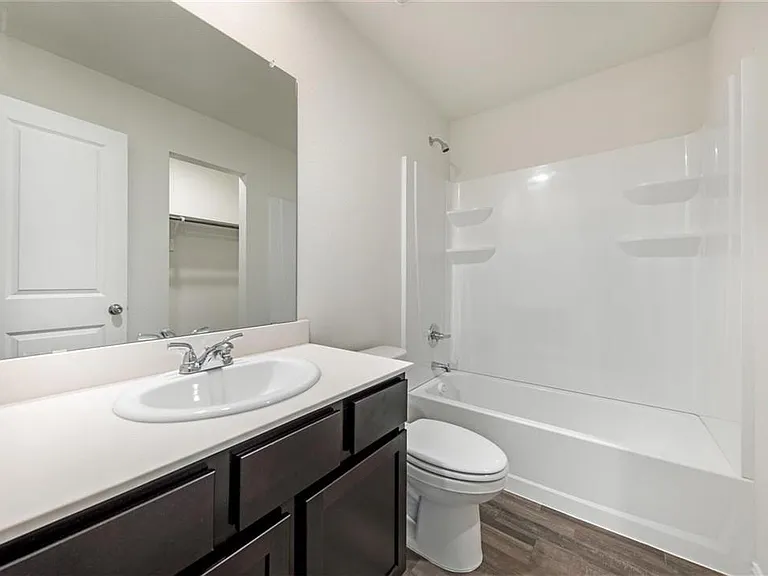 1005 Dawson St — Photo 5