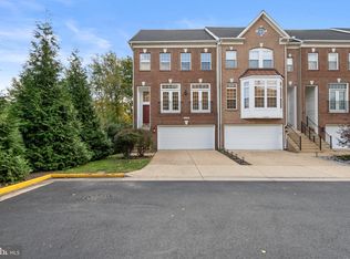 6498 Waterfield Rd, Alexandria, VA 22315