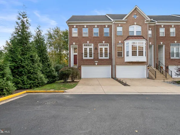 6498 Waterfield Rd, Alexandria, VA 22315