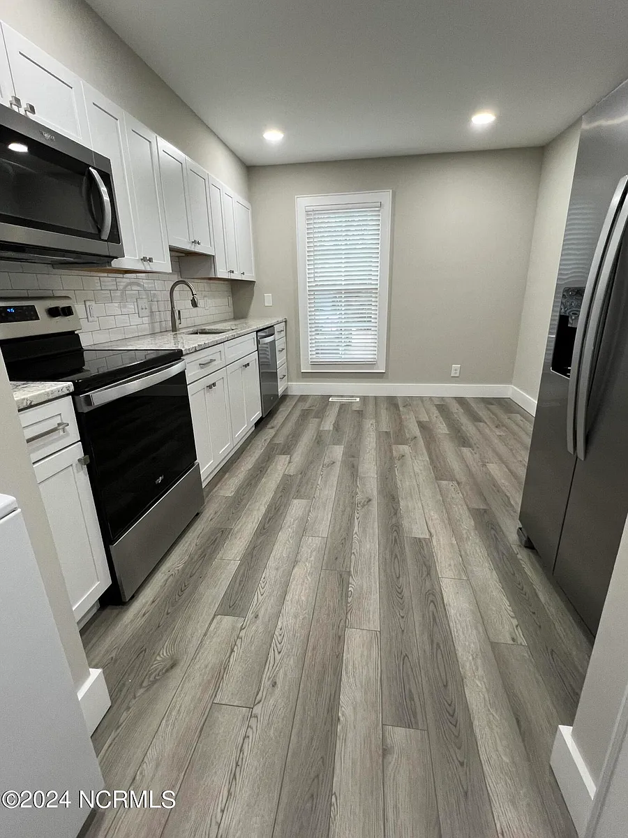 Building Photo - 209 Bonnie Brook Rd #2