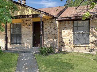 1925 Pine Tree Dr, Bryan, TX 77802