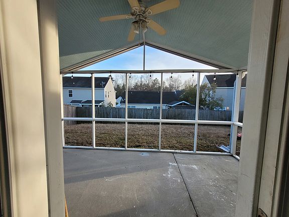 3rd image of 1039 Waterside Landing Way