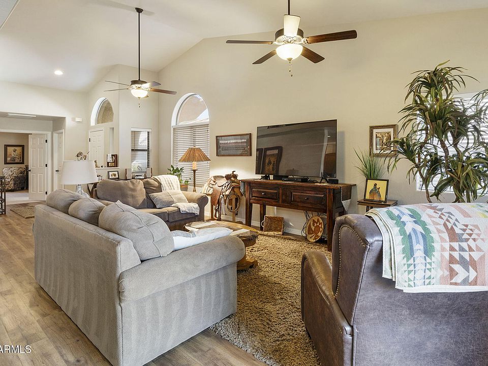 1st image of 4202 E BROADWAY Road #199