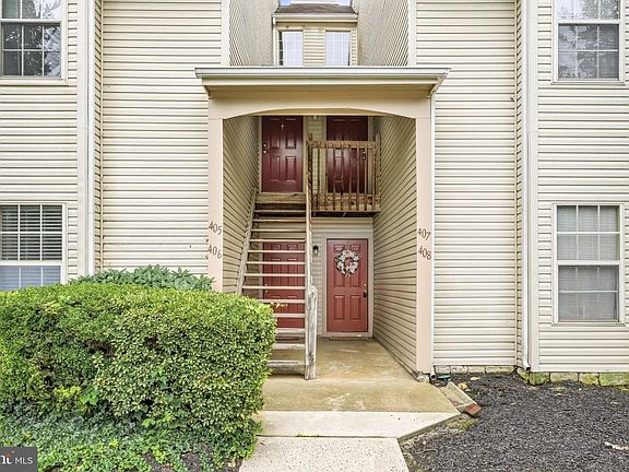 4th image of 405 Tavistock Rd