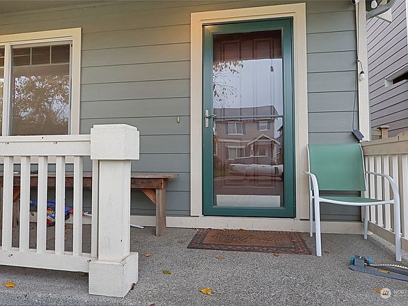 3rd image of 1736 180th Street Ct E