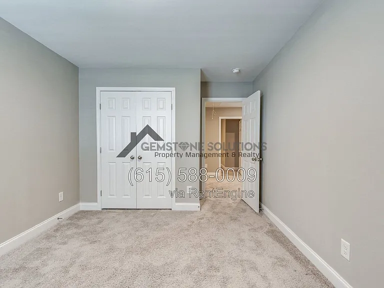 714 Hahn Ct — Photo 30