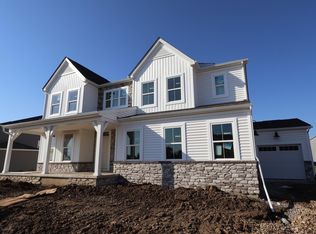 1528 Maple Heights Dr, Delaware, OH 43015