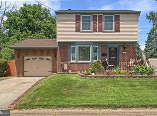 7481 Grant Ave, Pennsauken, NJ 08109