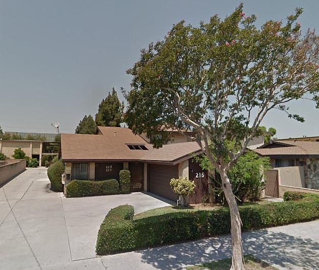 1st image of 217 W Lincoln Ave