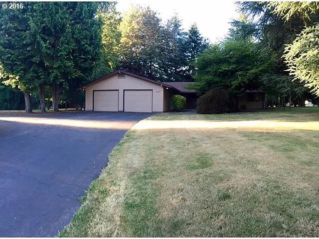 13100 NE Prairie Rd photo 1