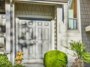14639 NE 35th St #J20, Bellevue, WA