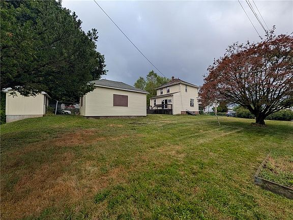 5th image of 113 Ackerman St