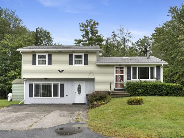 5 Madelyn Street, Lisbon, ME 04250