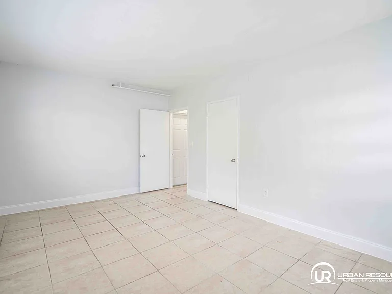 8300 Abbott Ave #18 — Photo 18