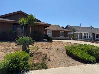 10052 Cliff Dr, Huntington Beach, CA, 92646