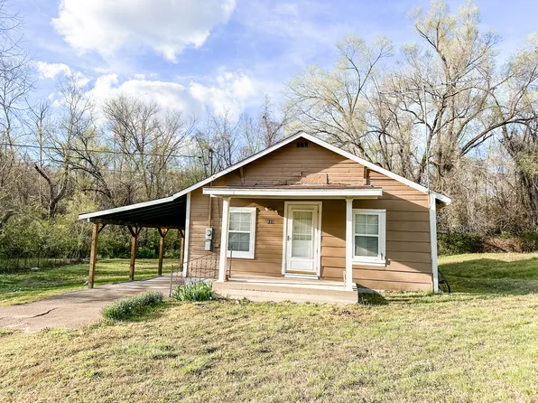 806 Hampton Ave, Ava, MO 65608