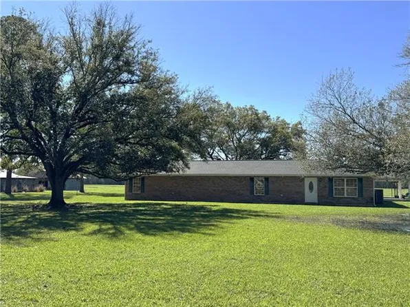 21312 Wittie Rd, Ponchatoula, LA 70454