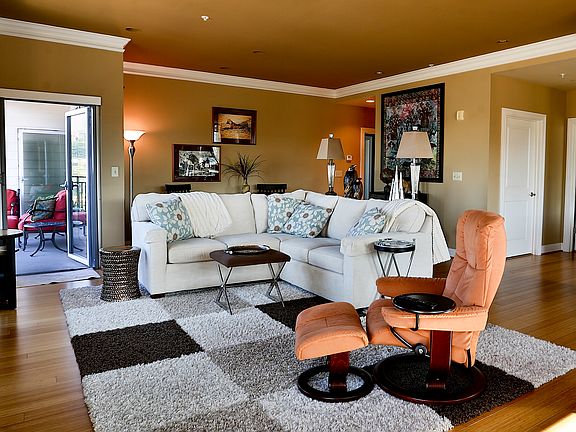 Comfortable Living Areas