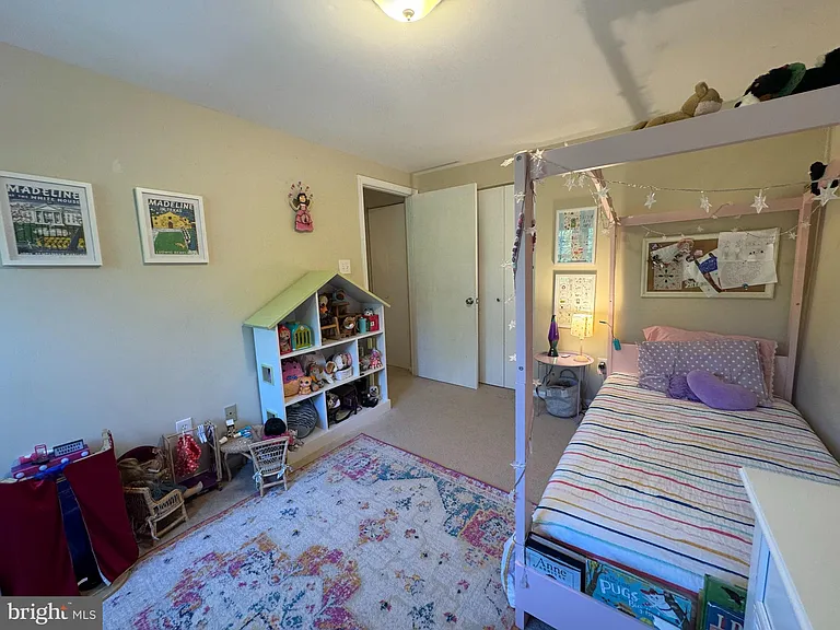 5737 Walnut Wood Ln — Photo 16