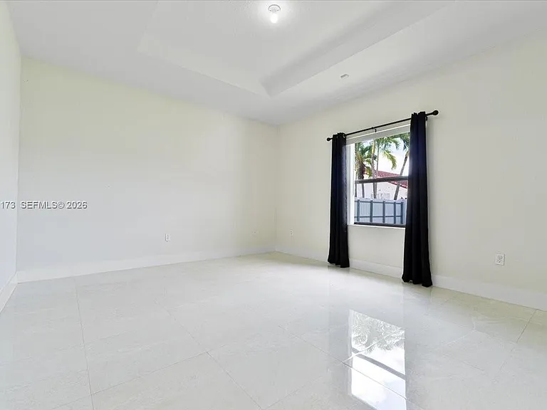 16186 SW 65th Ln — Photo 11