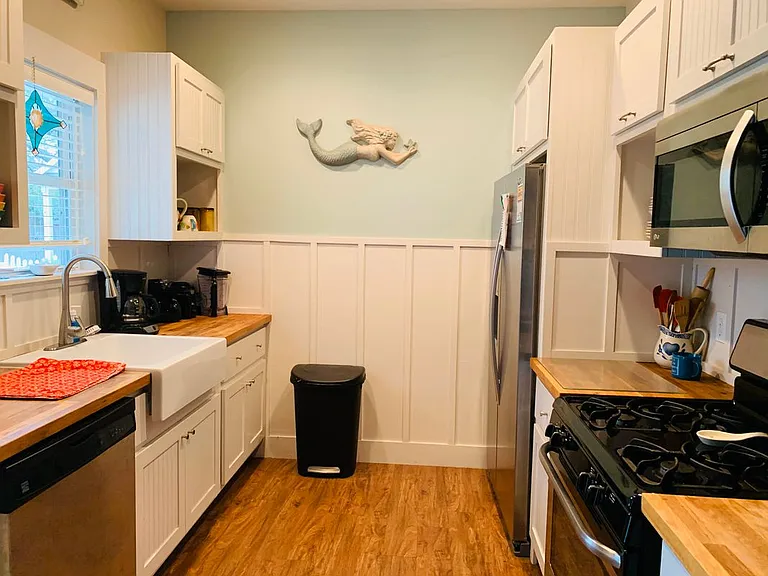 204 Sailhouse Way — Photo 4