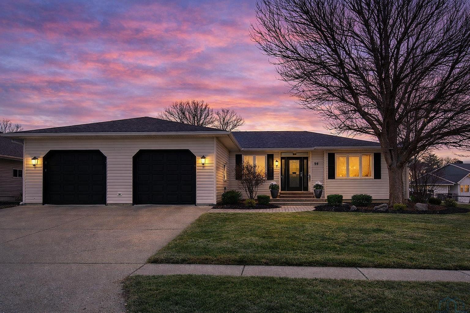 318 Saint Andrews Ct