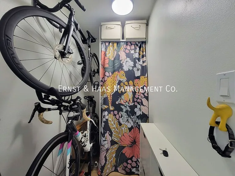455 E Ocean Blvd #1008 — Photo 16