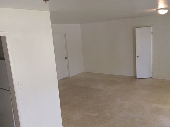 2nd image of 4320 NW 6th Court # Fl 1ST