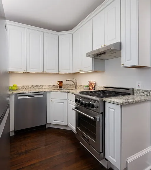 49 Revere St #5 — Photo 8