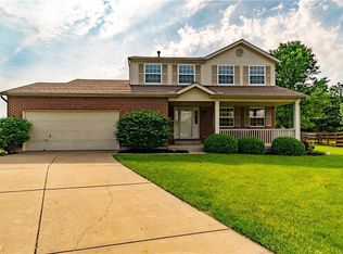 966 Legacy Ct, Trenton, OH