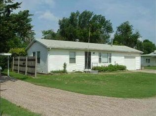 1909 S Gordon Ave, Wichita, KS 67213