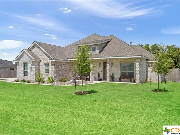 3rd image of 168 Metheglin Dr