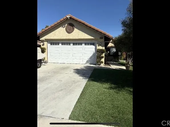918 Ivy St, Hemet, CA 92545