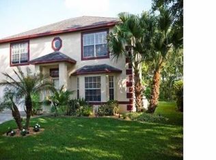 821 Stonechapel Ct, Apopka, FL 32712