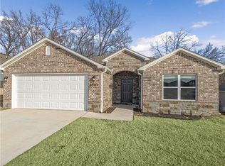 6907 SW Chestnut Hill Rd, Bentonville, AR 72713