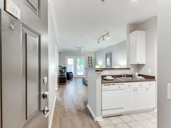 2765 Centerboro Dr, Vienna, VA